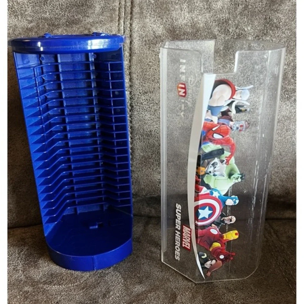Disney Infinity lot (1.0 2.0 3.0) Portal, 4 Fugues, 10 Power Discs & Case‎